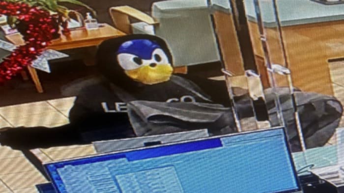 DeLand police search for man who tried robbing bank wearing Sonic the Hedgehog mask